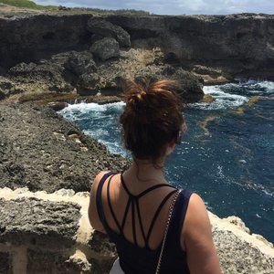 Meet your Posher, Natasha